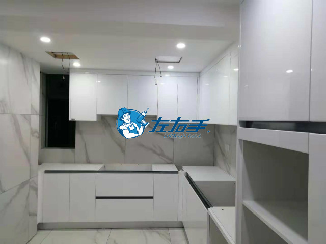 安裝櫥柜門怎么收費(fèi)？
