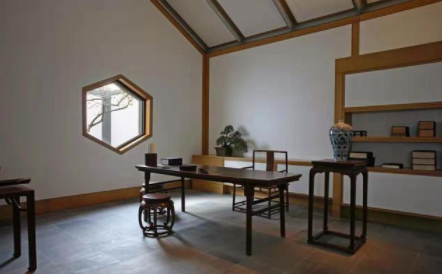 37度生活家居館：空間太??？家居定制給你“擴容”