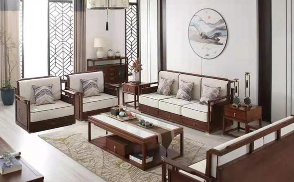 中式家居設(shè)計(jì)：純凈、素樸、簡(jiǎn)約溫潤(rùn)！還是新中式實(shí)木家具比較有韻味兒